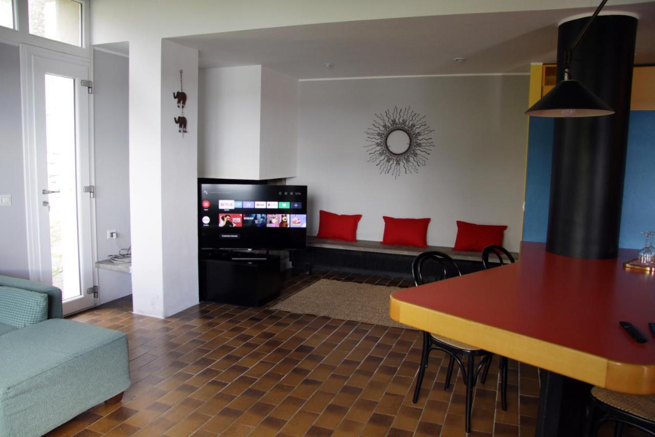 Casa Olivi Apartment Civate Екстериор снимка
